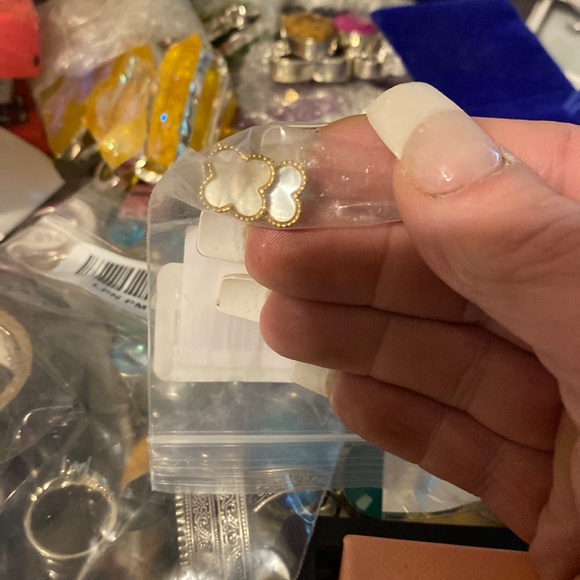 100 Items🔥Below Wholesale🔥RESELLERS ONLY🔥HIGH END🔥SS 925 JEWELRY🔥💵MAKER💵 - Picture 15 of 15